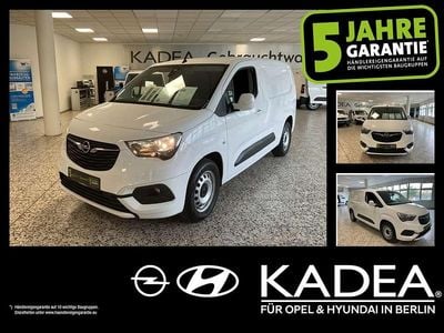 Jade weiss/arktis weiss Gebraucht 2021 Opel Combo Edition Van / Kleinbus | 18.450 € (Guter Preis)