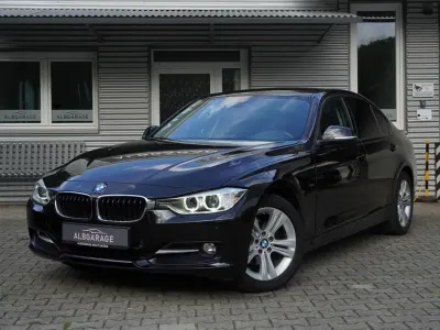 Gebraucht BMW 316 Sport Line 136 PS (100 kW) 2016 Schwarz Limousine