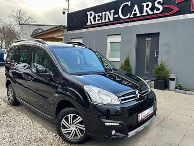 Gebraucht Citroën Berlingo XTR 99 PS (72 kW) 2016 Schwarz Van / Kleinbus