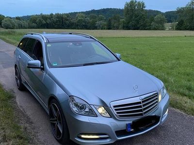 Mercedes E300