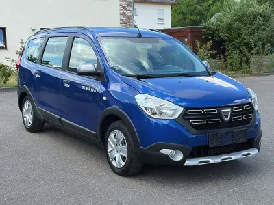 Gebraucht Dacia Lodgy Stepway 131 PS (96 kW) 2021 Blau Van / Kleinbus