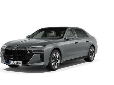 Gebraucht BMW 740 M Sport 299 PS (219 kW) 2025 Grau Limousine