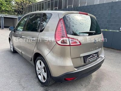 Second-hand Renault Scénic III Dynamique 140 CP (102 kW) 2010 Bej Monovolum