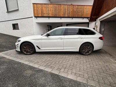 BMW 530e