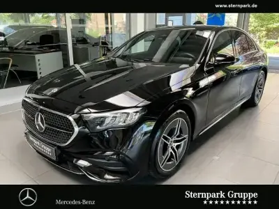 Gebraucht Mercedes E300 AMG 313 PS (230 kW) 2025 Lack obsidianschwarz Limousine