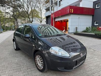 Second-hand Fiat Grande Punto 65 CP (47 kW) 2009 Hatchback