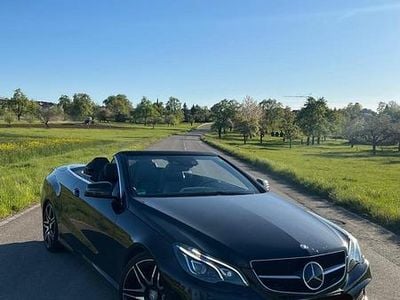 Second-hand Mercedes E250 AMG line 211 CP (155 kW) 2015 Negru Cabrio