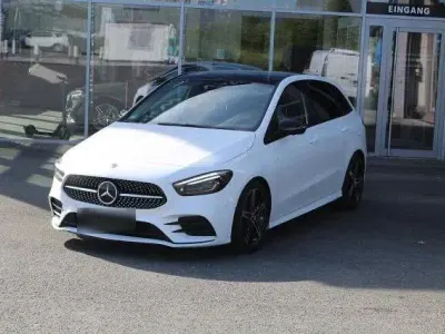 Gebraucht Mercedes B220 AMG 190 PS (139 kW) 2020 Weiß Van / Kleinbus