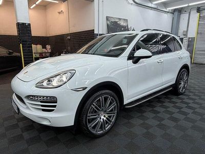 Weiß Gebraucht 2013 Porsche Cayenne SUV | 17.900 € (Superpreis)
