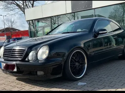 Gebraucht Mercedes CLK230 197 PS (144 kW) 2001 Schwarz Coupé