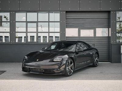 Porsche Taycan Turbo