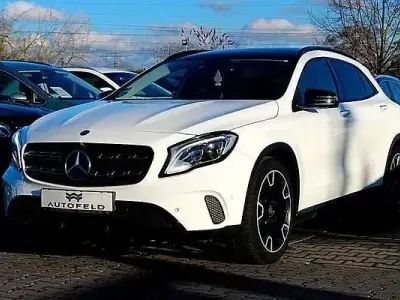 Usata Mercedes GLA180 Urban 122 CV (89 kW) 2019 Bianco SUV