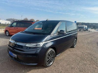 Second-hand VW T7 150 CP (110 kW) 2024 Albastru Van