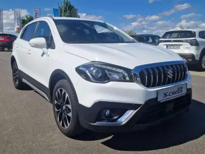 Gebraucht Suzuki SX4 Comfort 111 PS (81 kW) 2019 Weiß Limousine