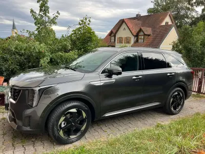 Gebraucht Kia Sorento Platinum 252 PS (185 kW) 2024 Grau SUV