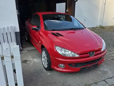 Gebraucht Peugeot 206 CC Tendance 109 PS (80 kW) 2006 Cabrio