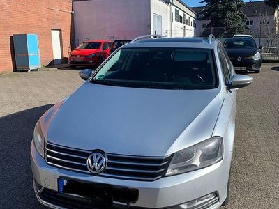 Gebraucht VW Passat Comfortline 160 PS (117 kW) 2013 Grau Kombi