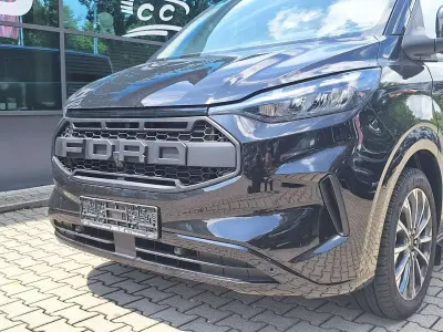 Neu Ford Tourneo Titanium 170 PS (125 kW) 2025 Agate black met. Van / Kleinbus