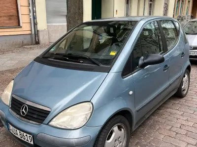 Gebraucht Mercedes A160 115 PS (84 kW) 2002 Blau Limousine