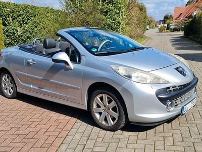 Gebraucht Peugeot 207 CC Premium 120 PS (88 kW) 2009 Silber Cabrio