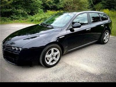 Alfa Romeo 159