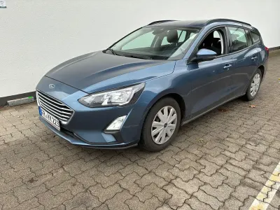 Gebraucht Ford Focus Trend 101 PS (74 kW) 2020 Blau Kombi