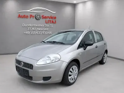 Gebraucht Fiat Grande Punto Active 77 PS (56 kW) 2009 Grau Kleinwagen
