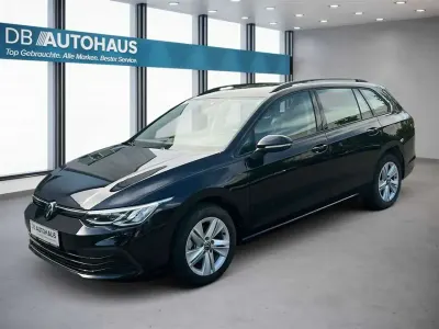 Gebraucht VW Golf VIII Life 110 PS (80 kW) 2024 Schwarz Kombi