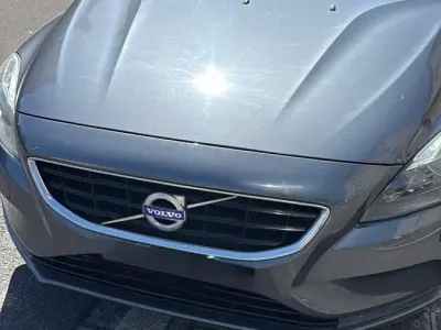 Gebraucht Volvo V40 150 PS (110 kW) 2013 Grau Limousine