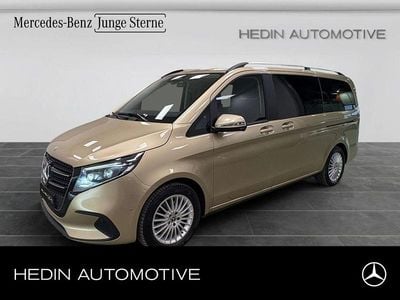 Gebraucht Mercedes V220 Style 163 PS (119 kW) 2024 Gold Van / Kleinbus