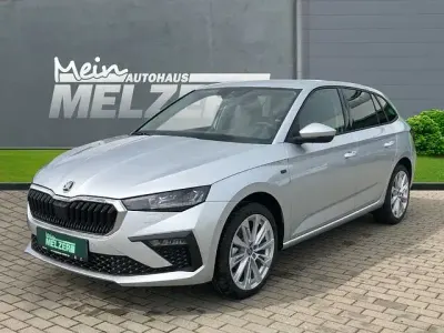 Neu Skoda Scala Tour 150 PS (110 kW) 2025 Silber Kleinwagen