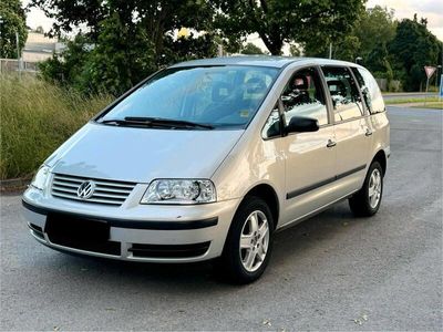 VW Sharan