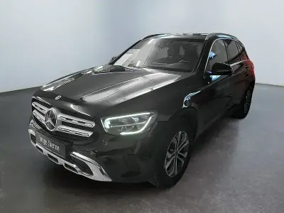 Gebraucht Mercedes GLC220 194 PS (142 kW) 2020 Unilack schwarz uni SUV
