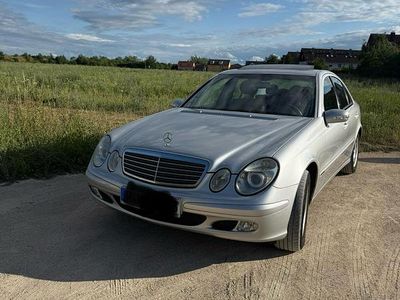 Mercedes E220
