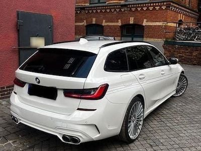 Begagnad Alpina D3 355 HK (261 kW) 2021 Vit Kombi