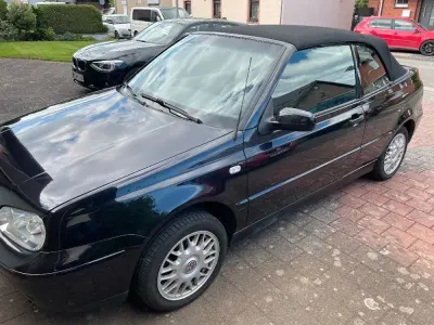 Gebraucht VW Golf Cabriolet Trendline 116 PS (85 kW) 2000 Schwarz Cabrio