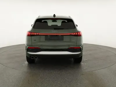 Uusi Audi Q5 Ambiente 204 HP (150 kW) 2026 Vihreä Katumaasturi