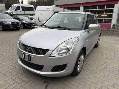 Gebraucht Suzuki Swift Club 94 PS (69 kW) 2012 Silber Kleinwagen