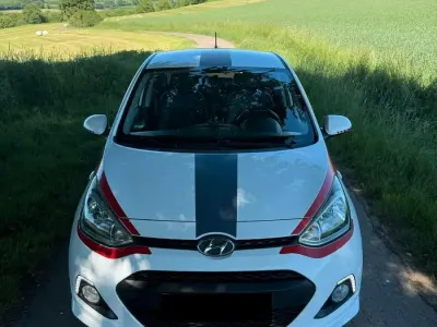Gebraucht Hyundai i10 Sport 87 PS (63 kW) 2015 Weiß Kleinwagen