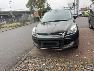 Używany Ford Kuga Titanium 120 KM (88 kW) 2016 Szary SUV