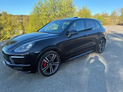 Usata Porsche Cayenne GTS 420 CV (308 kW) 2012 Nero SUV