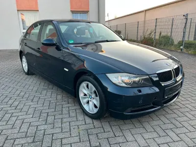 Gebraucht BMW 318 129 PS (94 kW) 2006 Blau Limousine