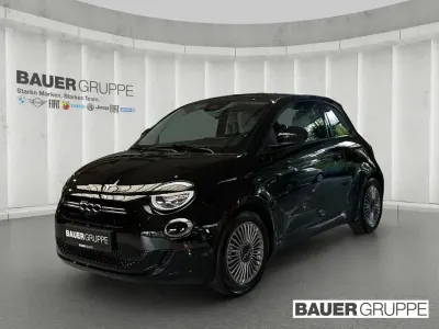 Neu Fiat 500 Icon 65 PS (47 kW) 2026 Schwarz Limousine