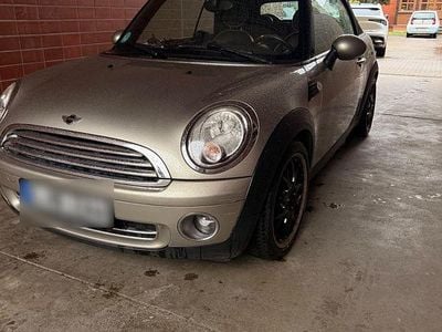 Second-hand Mini One Cabriolet 98 CP (72 kW) 2010 Bej Cabrio