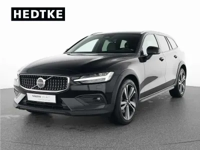 Gebraucht Volvo V60 CC 145 PS (106 kW) 2024 Kombi