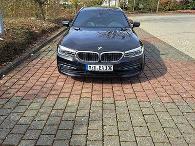 Gebraucht BMW 520 Sport Line 190 PS (139 kW) 2020 Schwarz Kombi