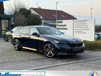 Neu BMW 540 Comfort Edition 303 PS (222 kW) 2026 Blau Limousine