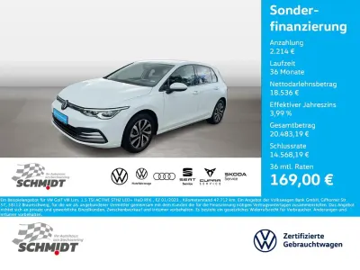 Gebraucht VW Golf VIII Active 150 PS (110 kW) 2023 Weiß Limousine