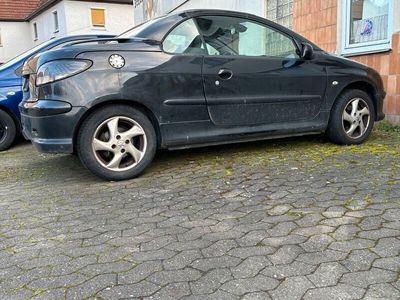 gebraucht Peugeot 206 CC 