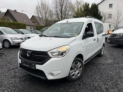Gebraucht Dacia Dokker Comfort 131 PS (96 kW) 2019 Weiß Van / Kleinbus